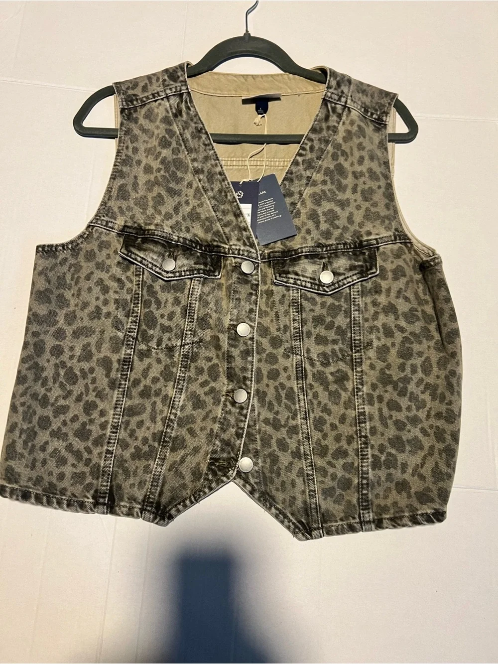 Universal Thread Large Vest Animal Printed - Picture 4 of 10